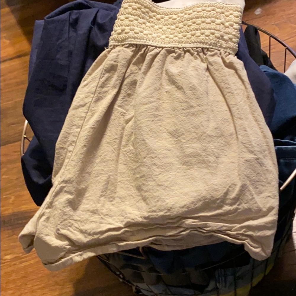 Shorts - Picture 2 of 2